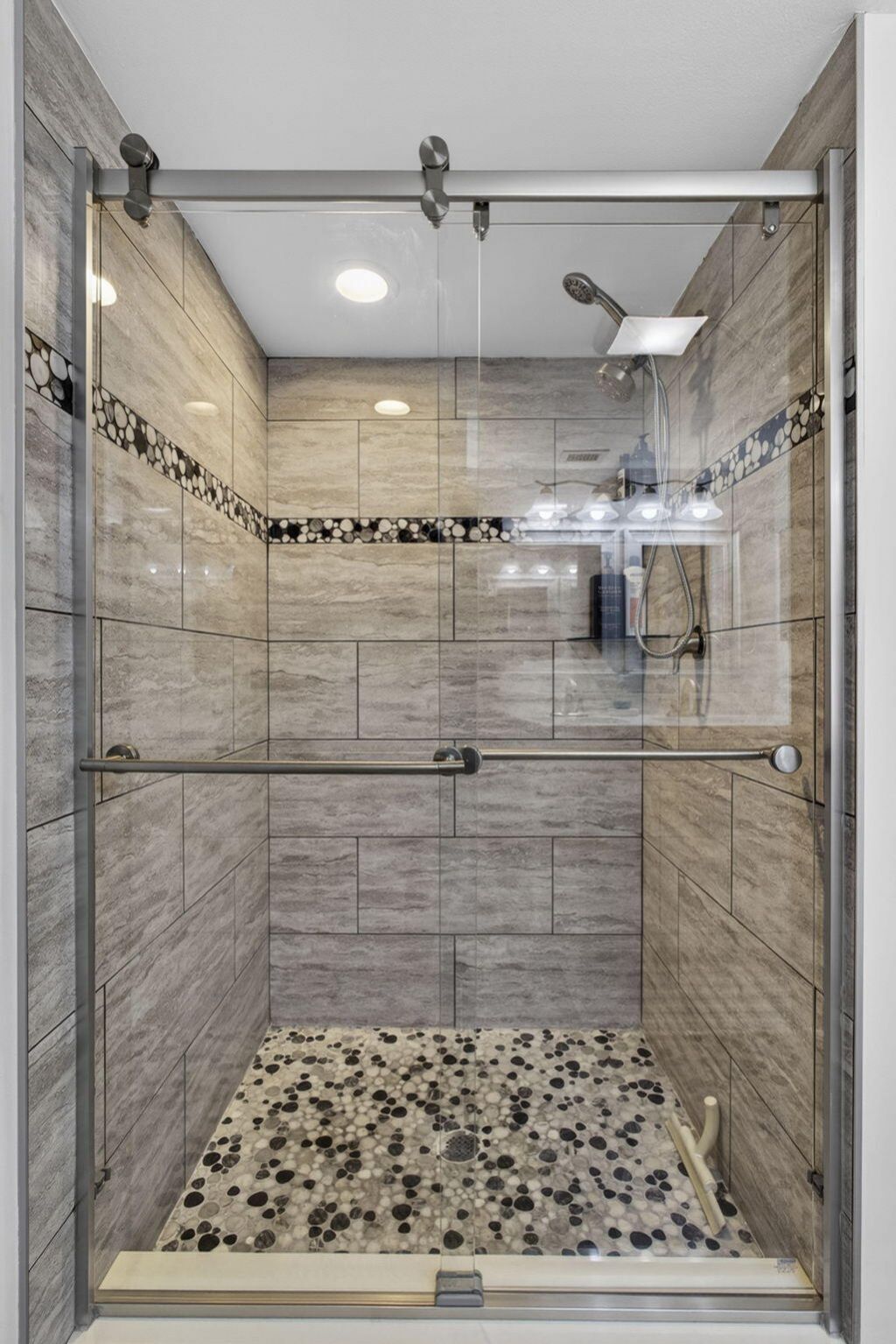 327 Southwind Drive, 203