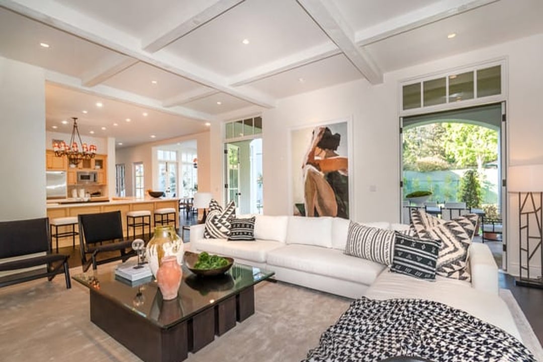 Oasis Opulent
