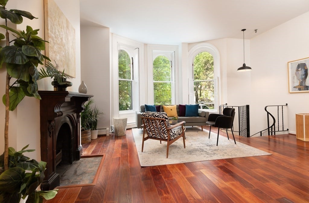 40 Commonwealth Ave D