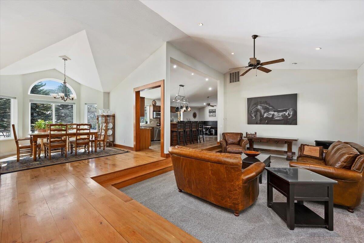 361 Croy Creek Rd