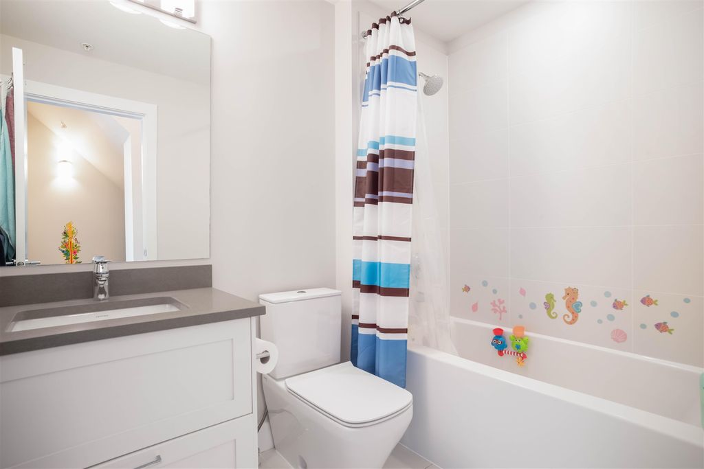 5152 Canada Wy, #7