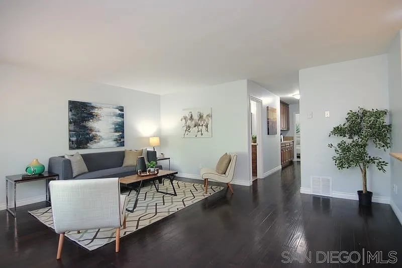 13754 Mango Dr #306