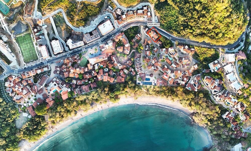 3 Calle Virginia | 6-Bedroom Coastal Home with Ocean Views in Las Catalinas