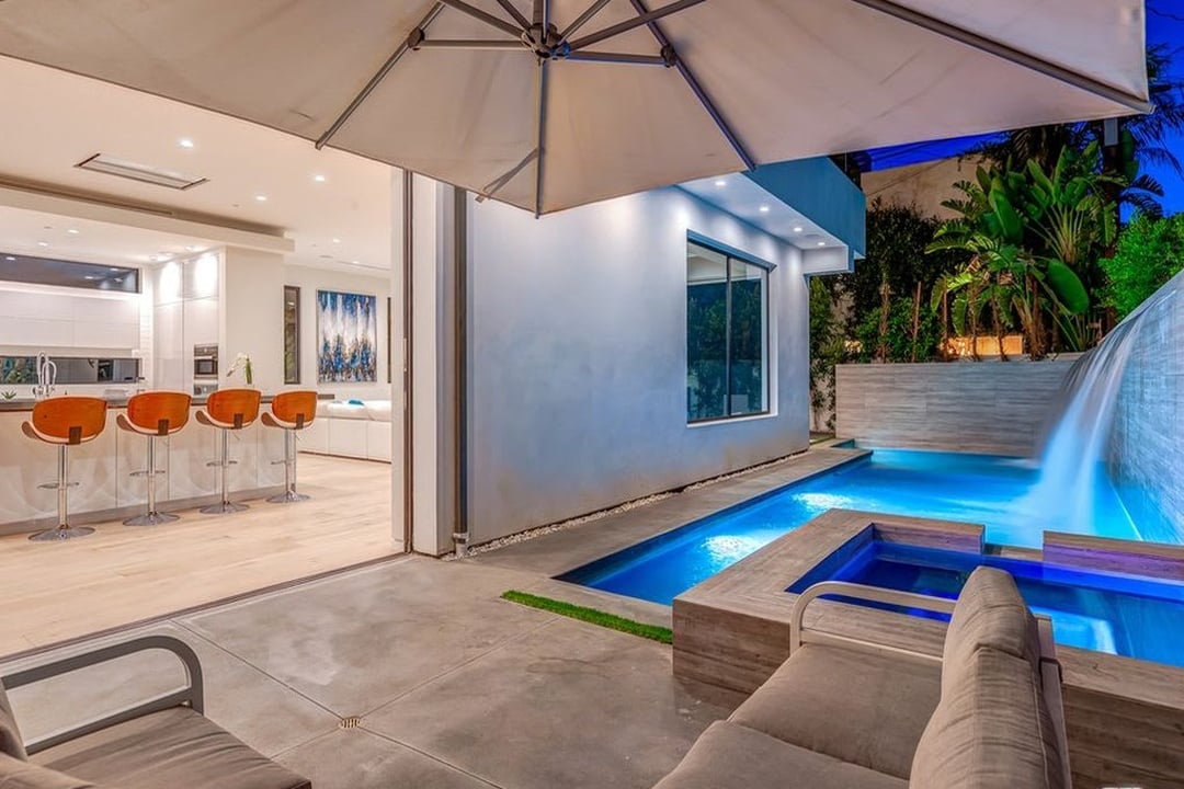 Pristine Retreat
