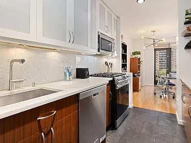 372 Central Park W APT 9B