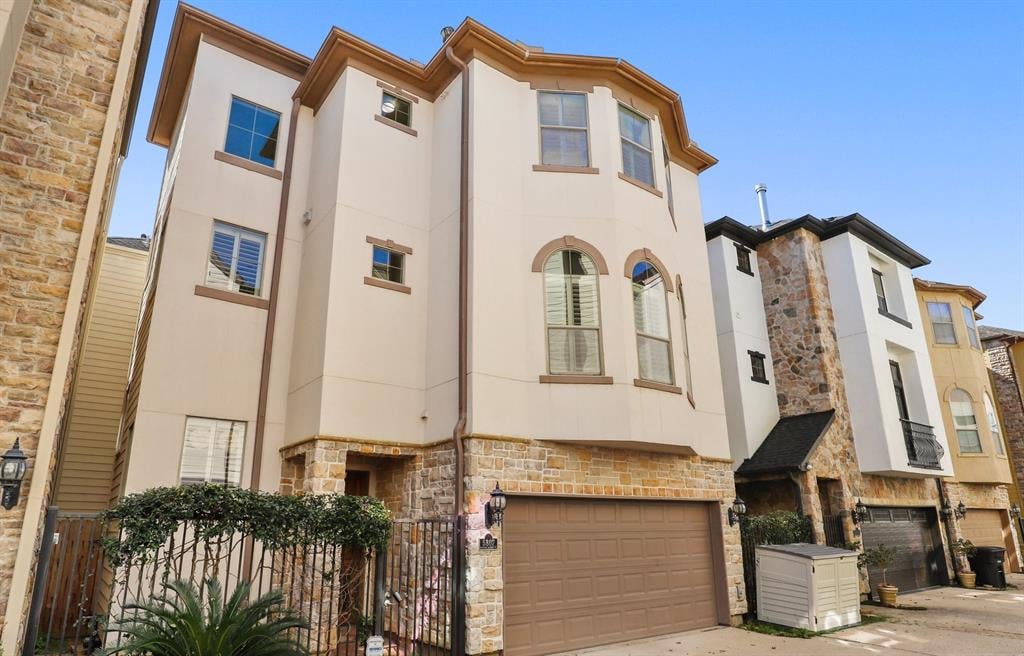 5807 Birdsall Market Pl