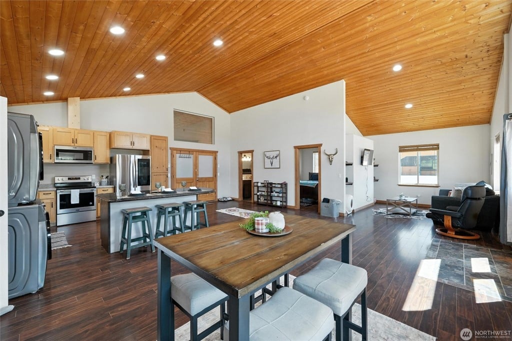 15729 365th Avenue SE