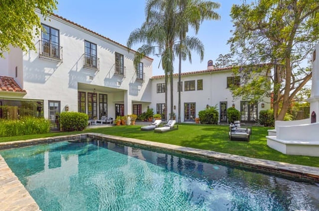 Retreat Grandeur