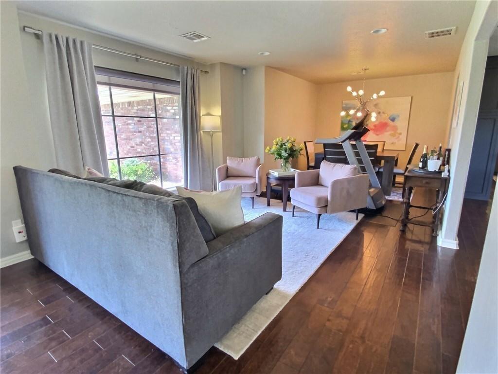 2709 NW 58th Pl