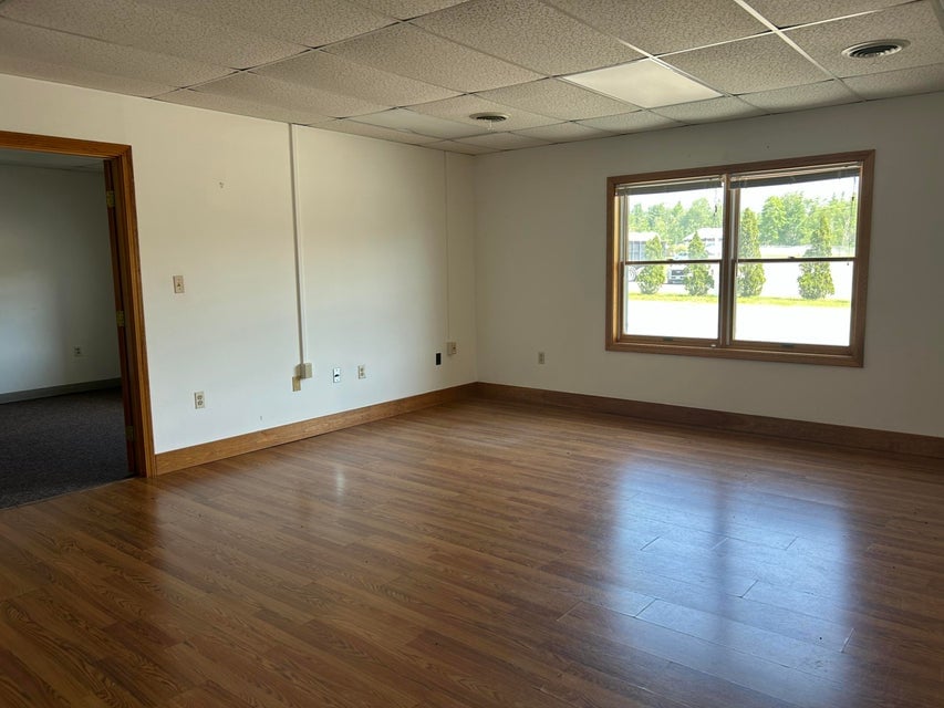 190 Bangor Road Ellsworth, ME 04605