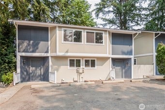 332 SE Donnelly Lane
