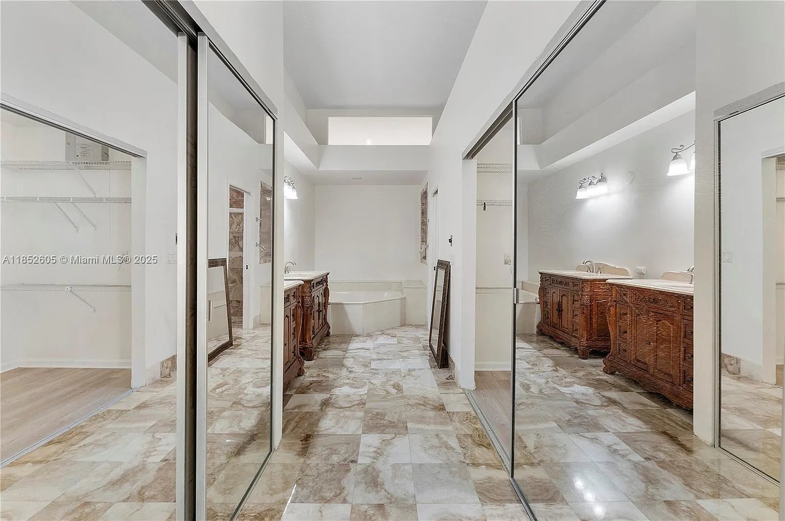 2449 NW 64th St