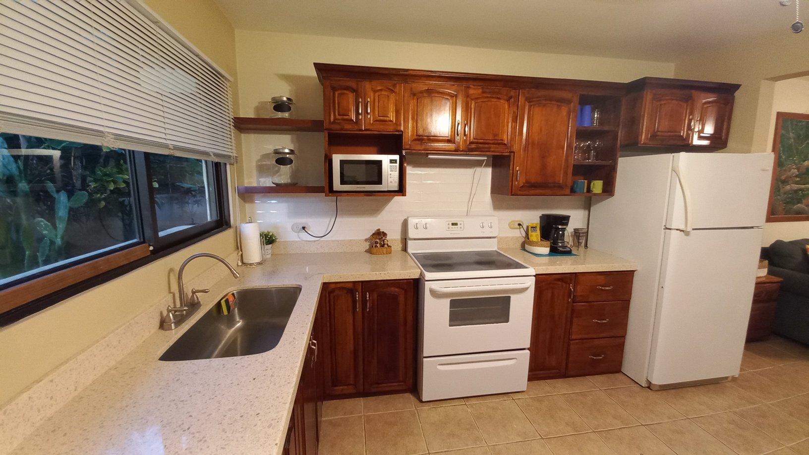 Marine Sunset #5 | Spacious Fully Furnished 2-Bedroom Condo in Las Palmas, Playas del Coco