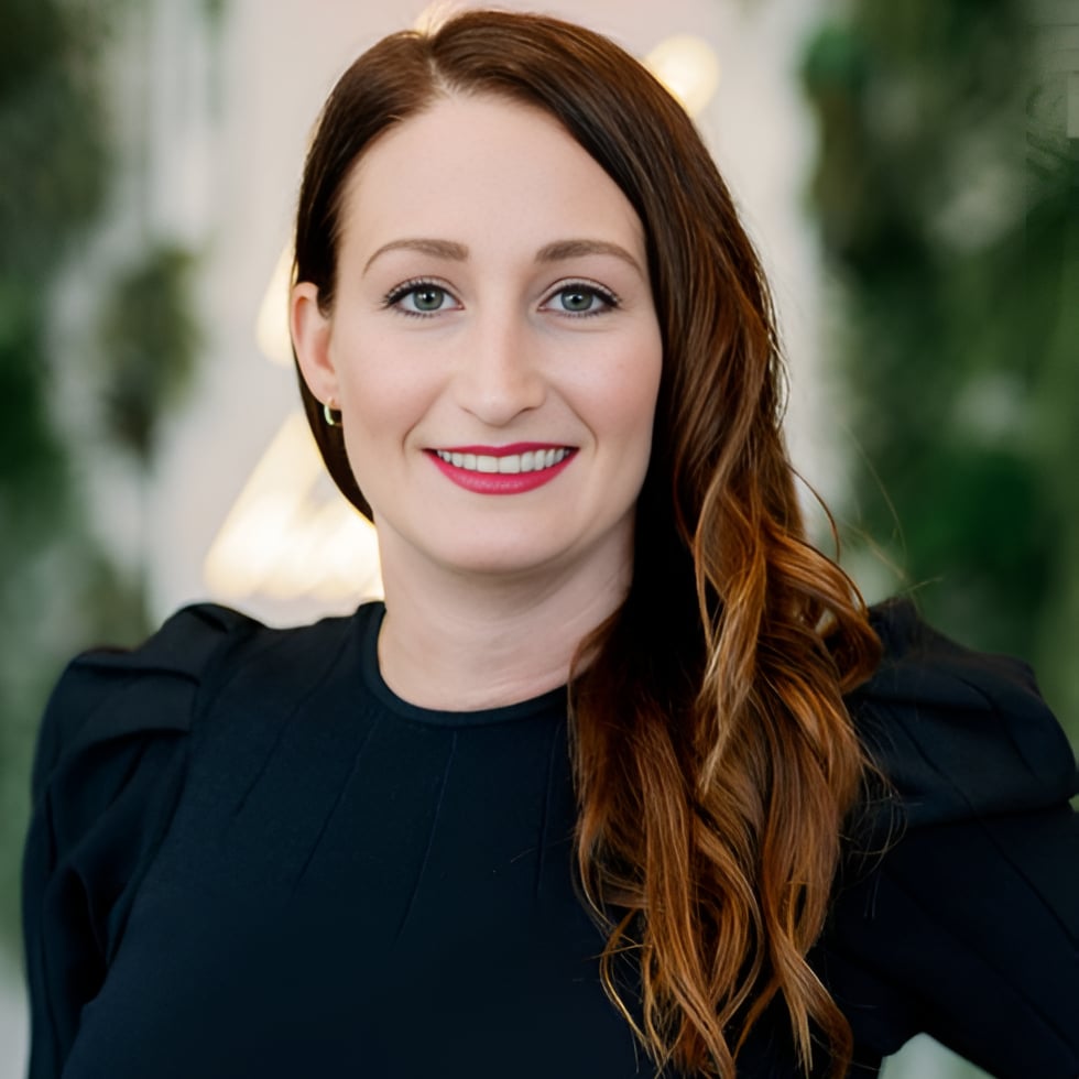 Sara Black photo