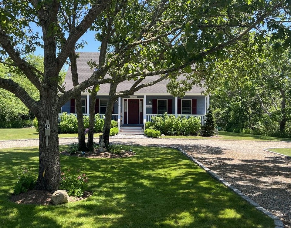 45 Schoolhouse Rd
