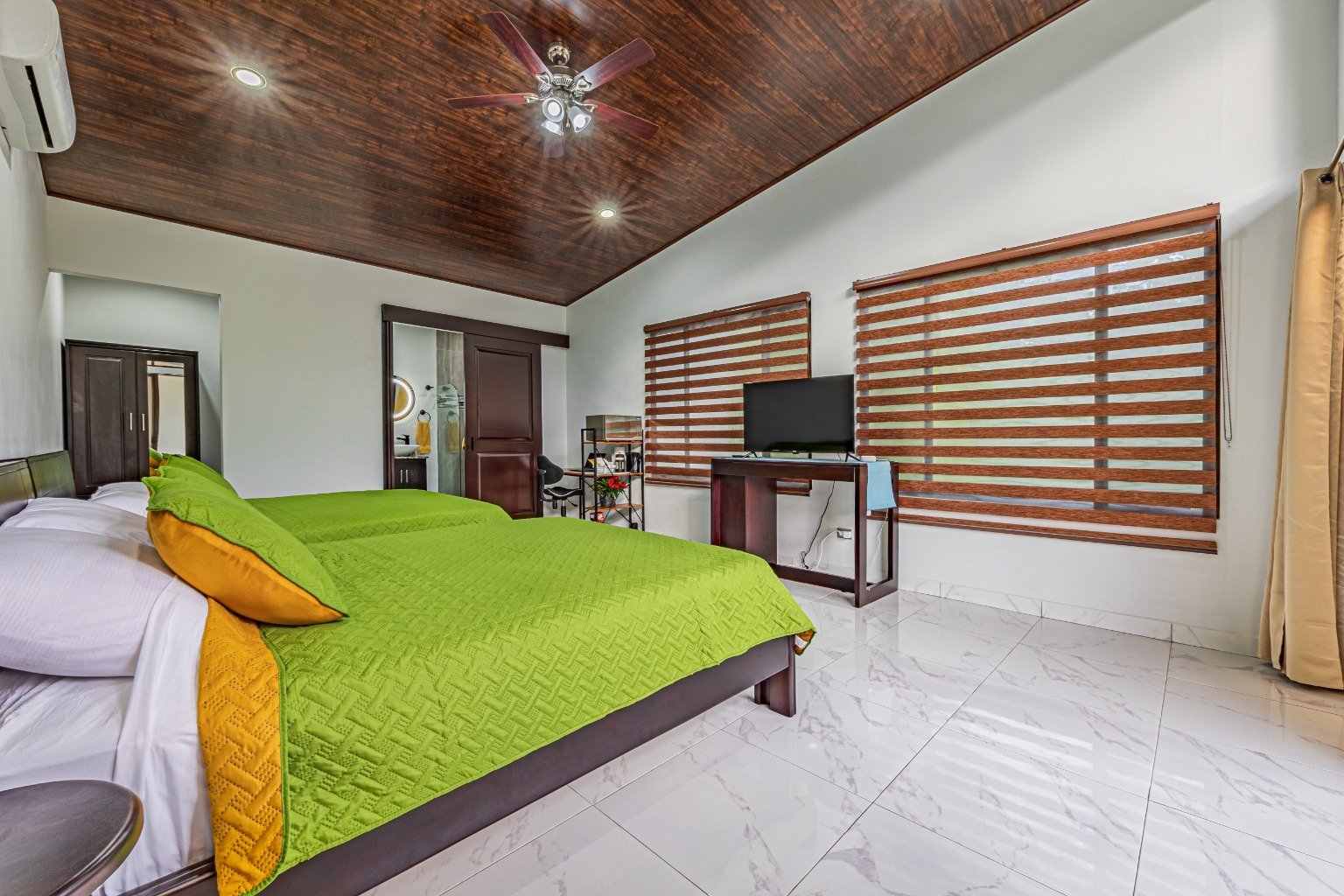 Incredible turnkey investment opportunity, 3 Rental villas, and a 2 Bedroom Home with a large pool.