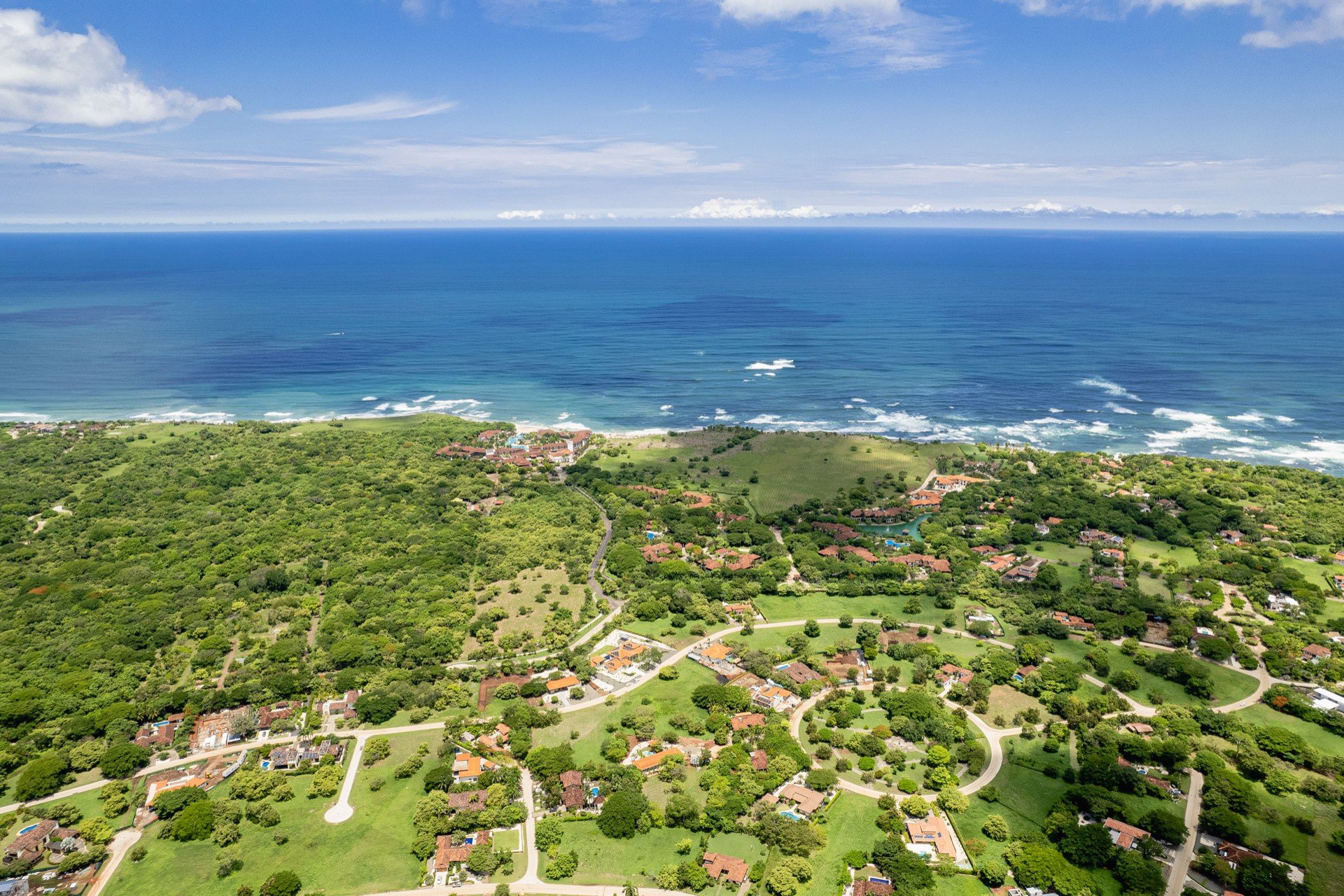 Reserva de Golf 49 – Elegance in Every Corner Hacienda Pinilla