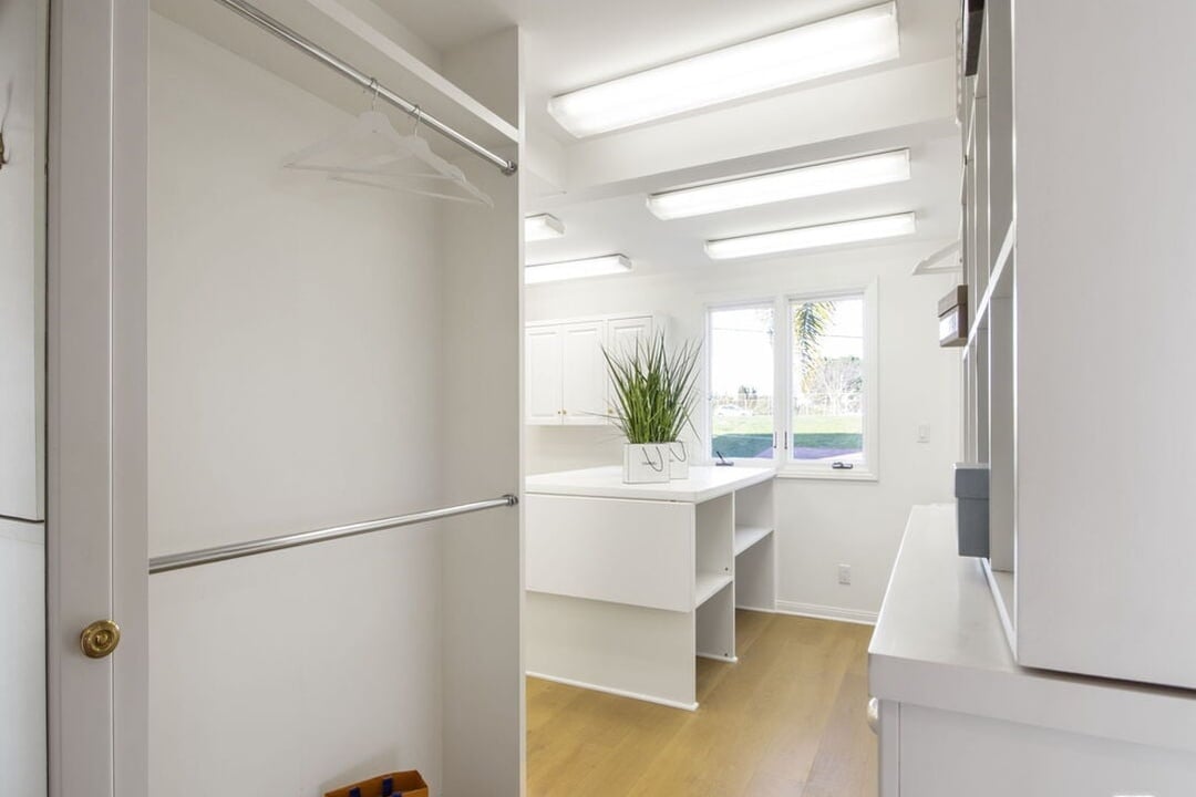 905 Berkeley St, 90403