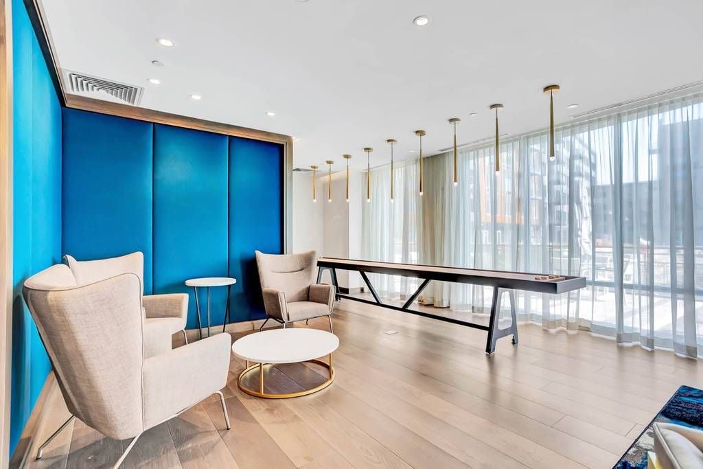 Slip65 Residence 209