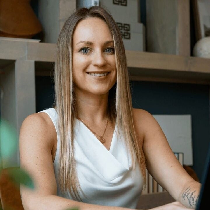 Elizabeth Ross Austin, TX Real Estate Agent Headshot
