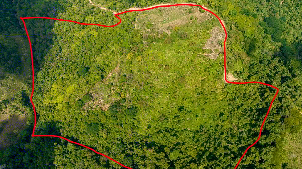 Whale Tail Views Luxury Waterfall Farm