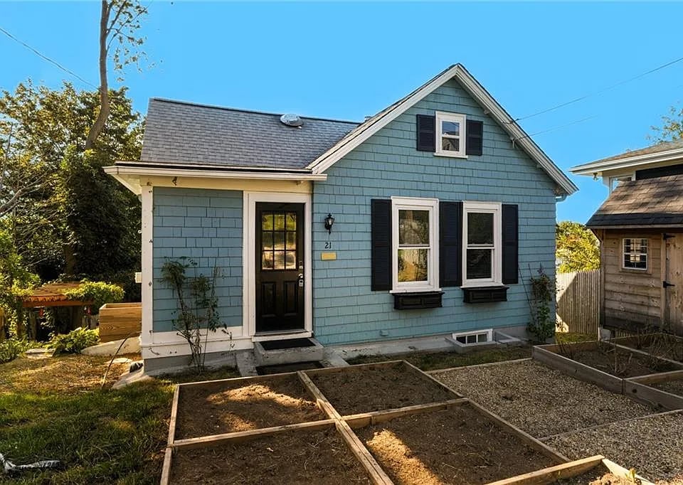21 Summit Ave