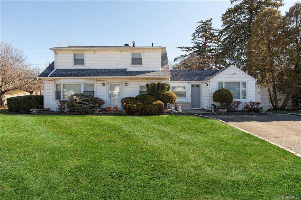 51 Peachtree Ln