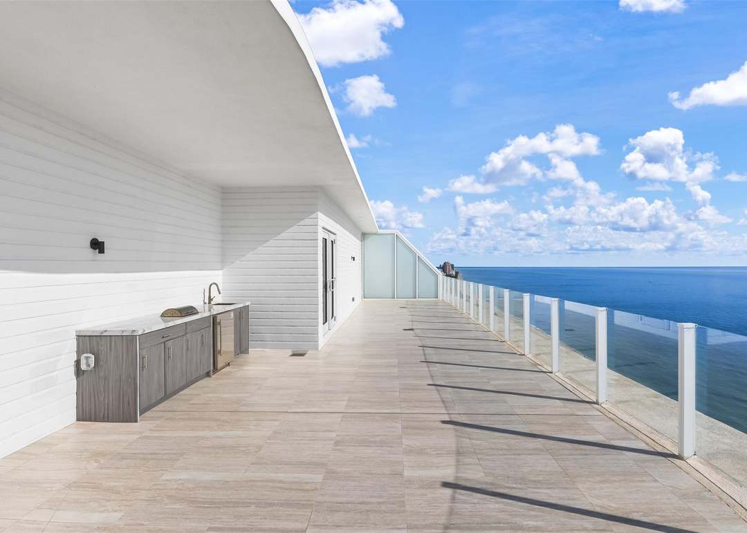 525 N Fort Lauderdale Beach Blvd #2201