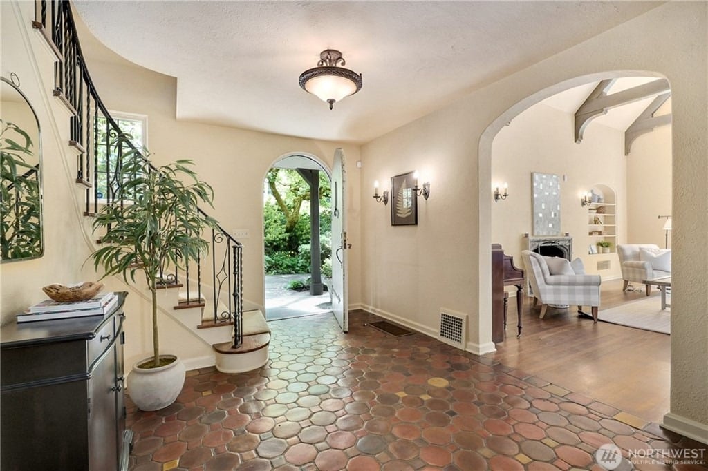 130 NW 155th Street