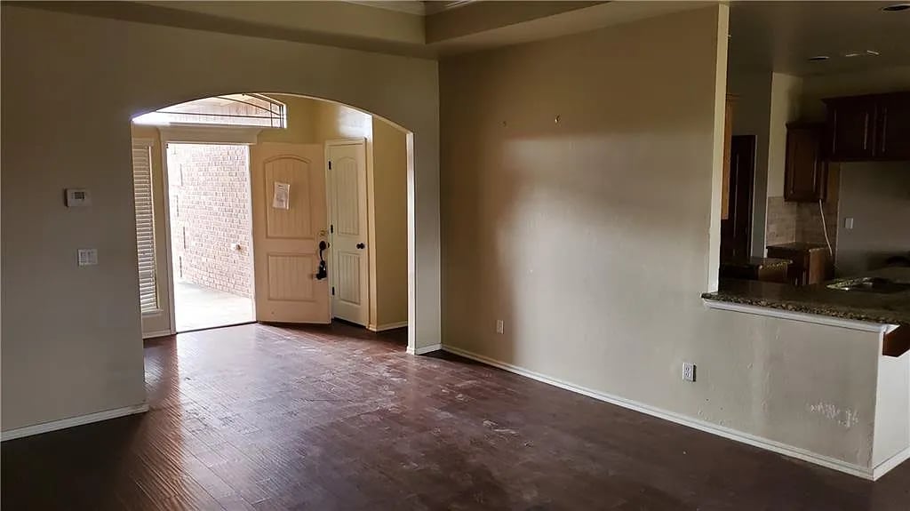 19897 Hidden Valley Ct