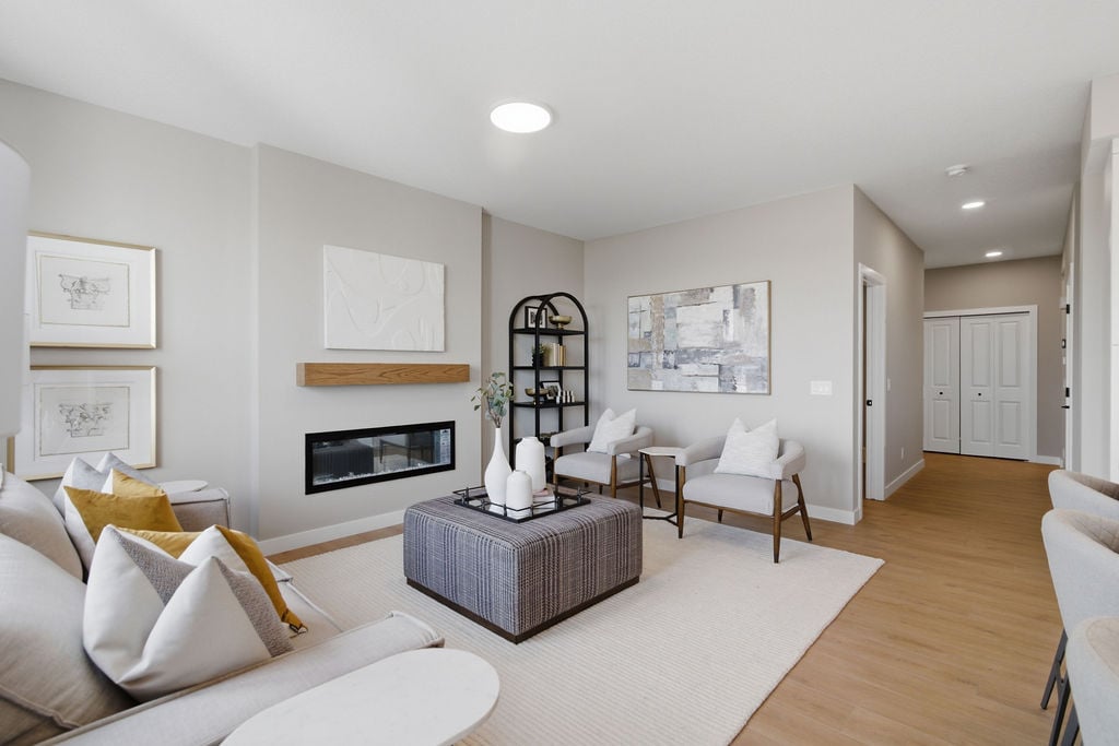 147 Belvedere Crescent SE