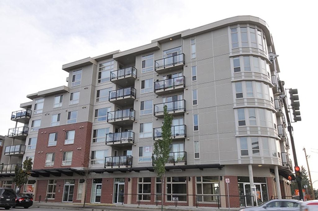 22318 Lougheed Hwy, #204