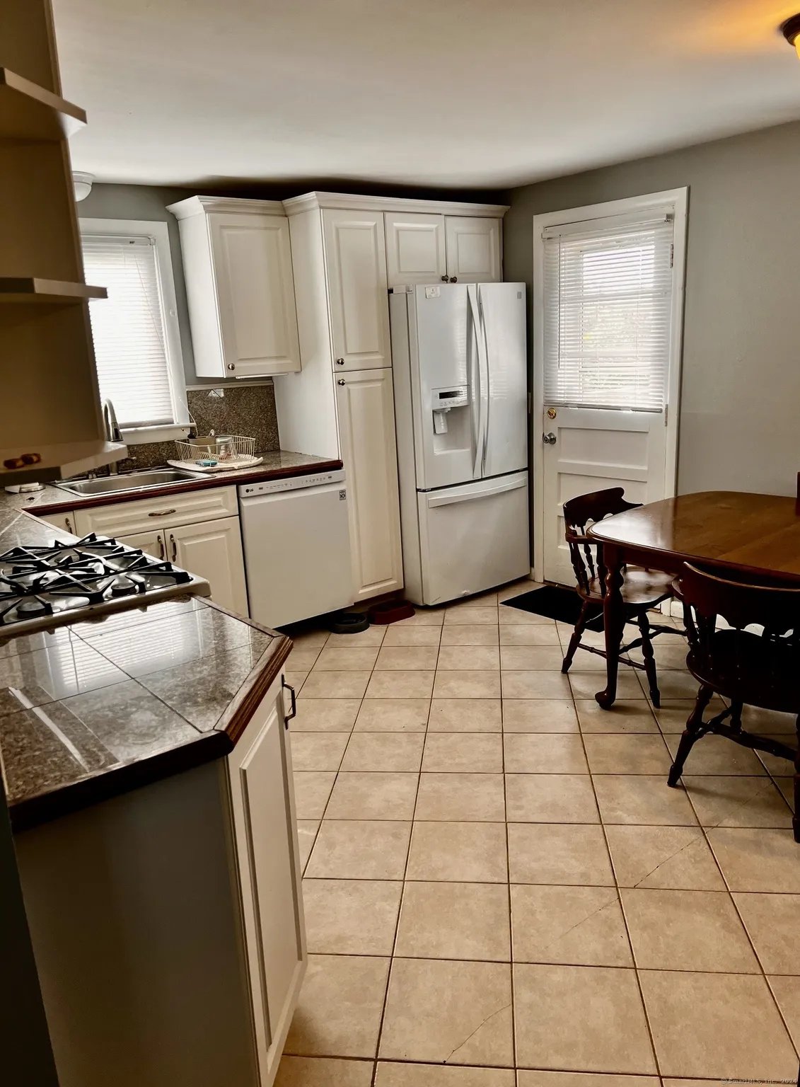 100 Mount Carmel Avenue