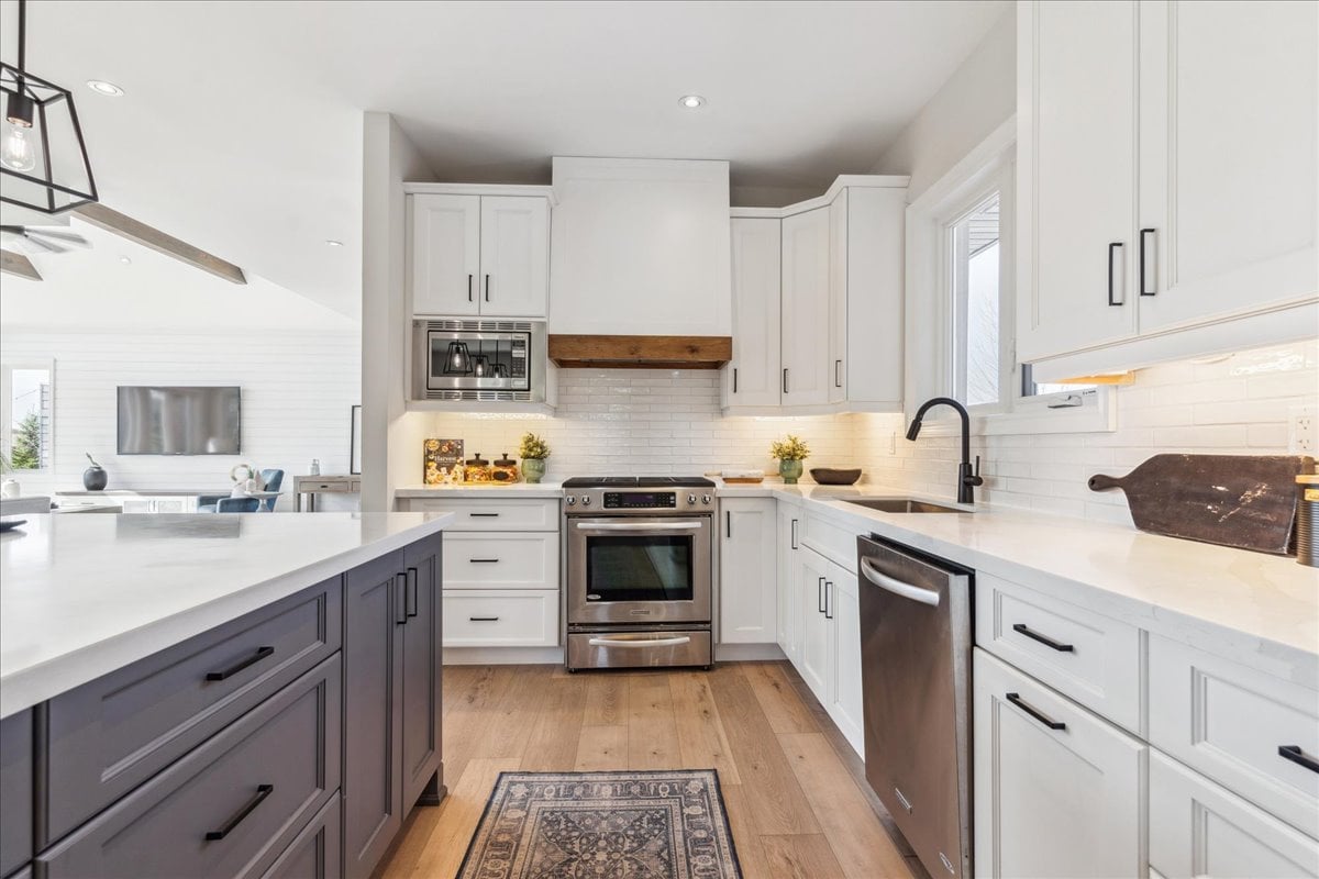 16 Goodwood St, Uxbridge