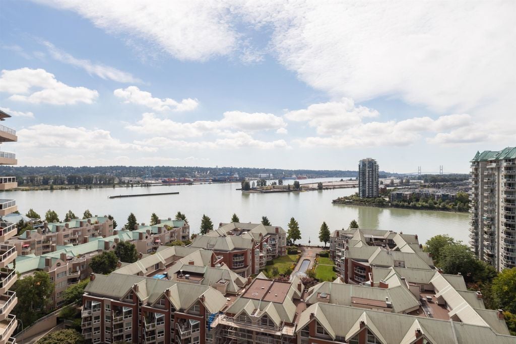 1245 Quayside Dr, #1805