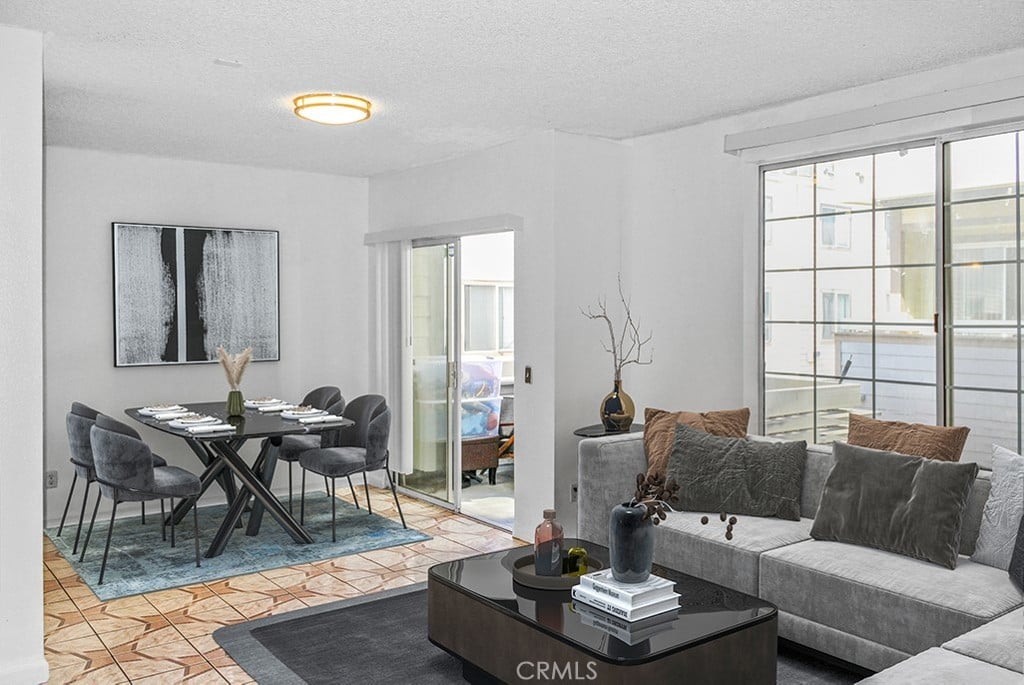 11150 Glenoaks Blvd #97