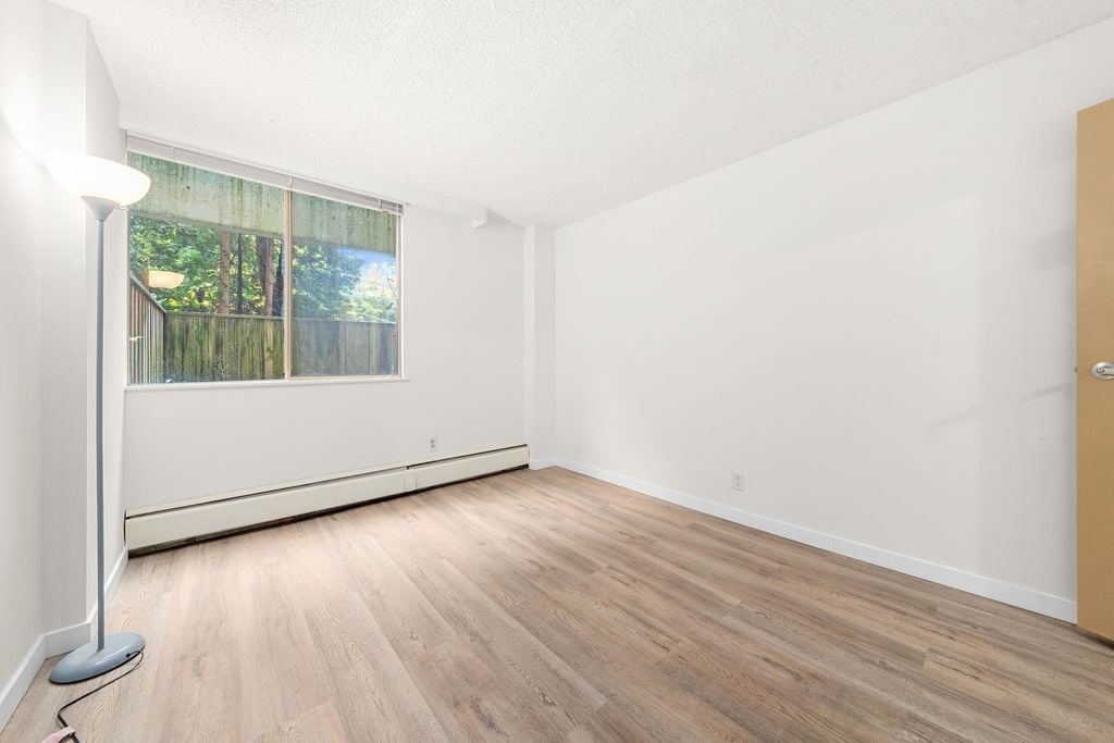 2012 Fullerton Ave, #119