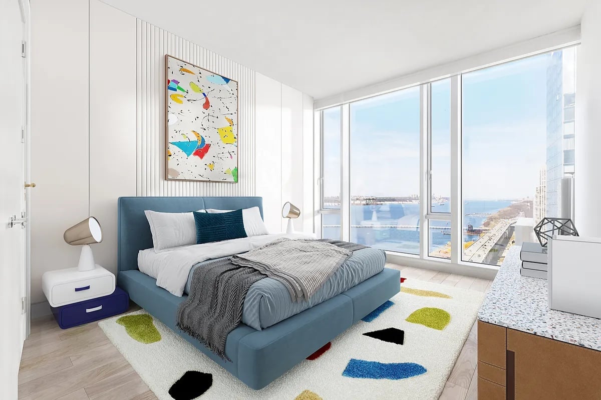 10 Riverside Blvd #27B
