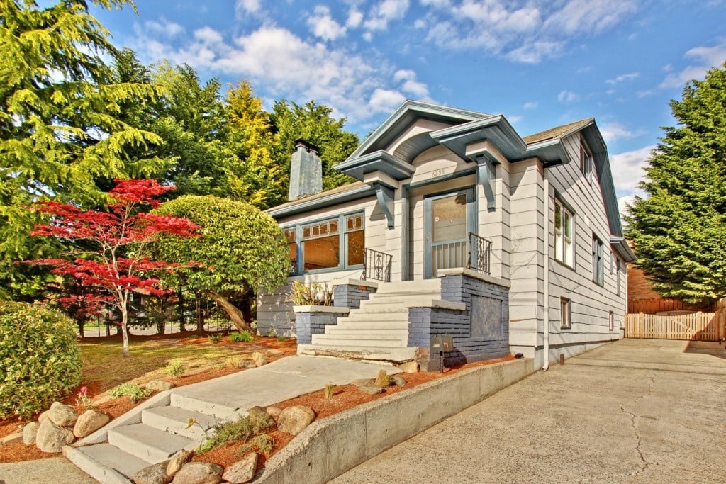 6258 26th Avenue NE
