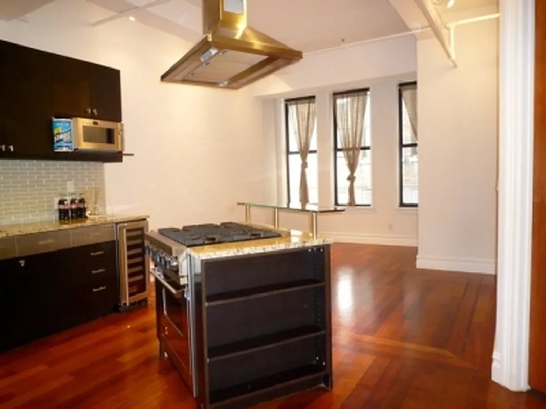 45 E 30th St, #11D