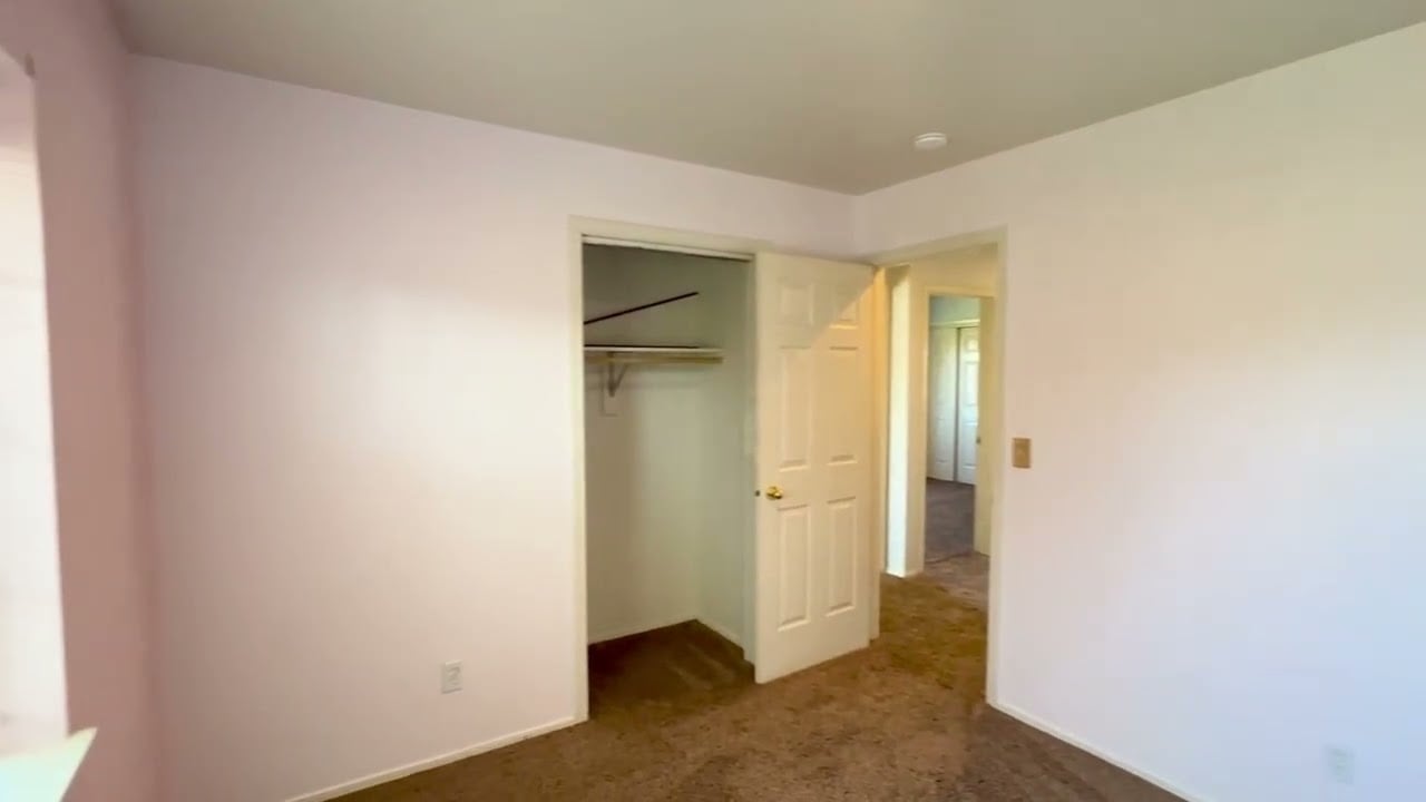 439 Croydon Drive Spring Creek NV 89815-Virtual Tour