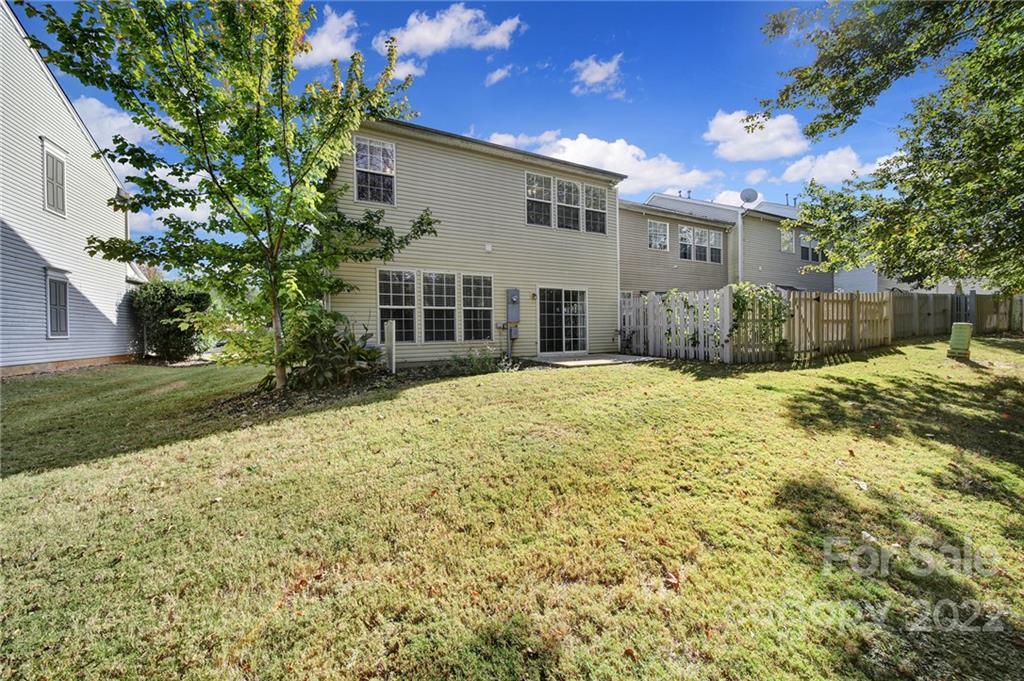 11708 Huxley Rd