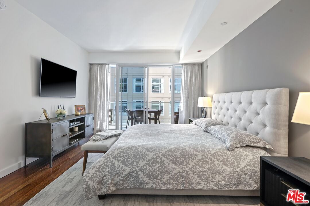 6250 Hollywood Blvd, #5J