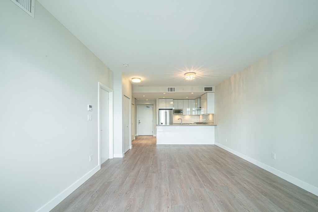 1788 Gilmore Ave, #2601