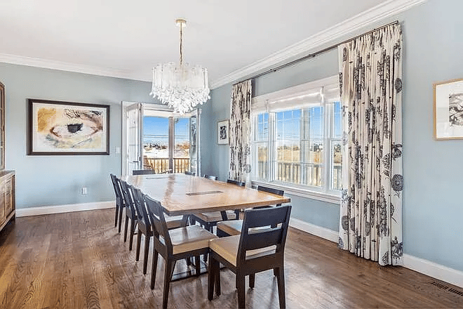 5 Tuttle Pl