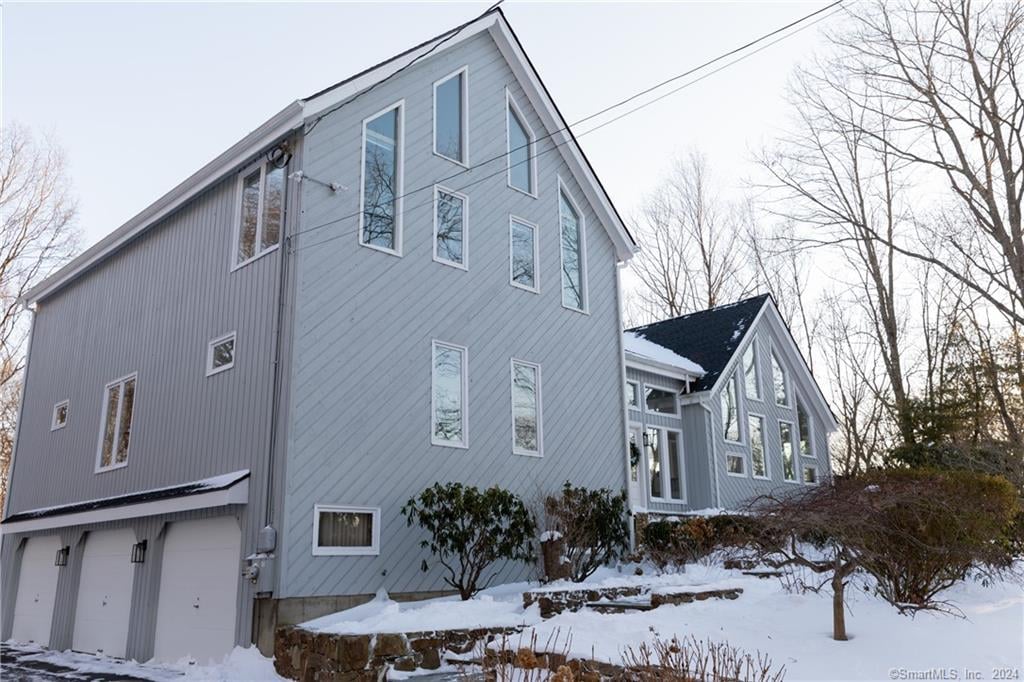 1 Elderberry Ln, Shelton