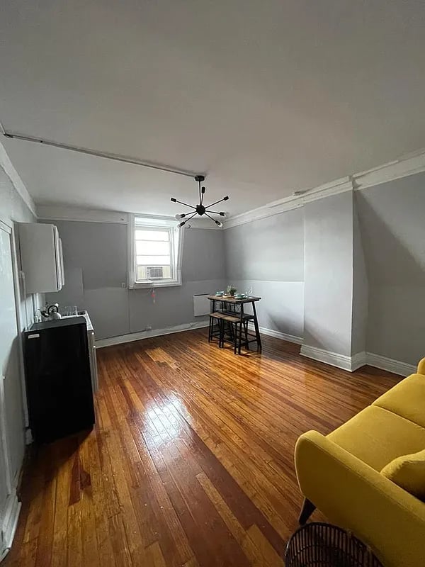 74 Cornelia Street #S3