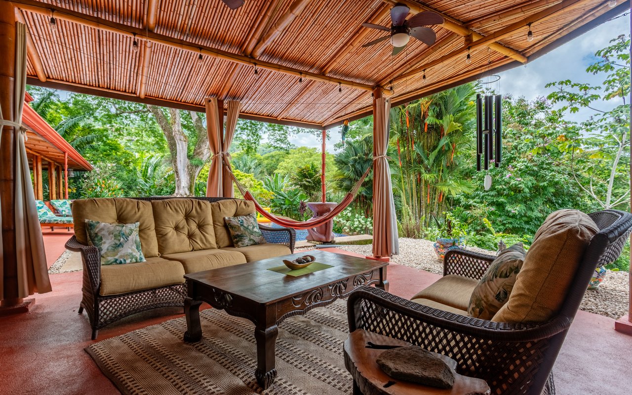 Tropical Getaway with Two Villas and Lush Gardens Near the Heart of Uvita