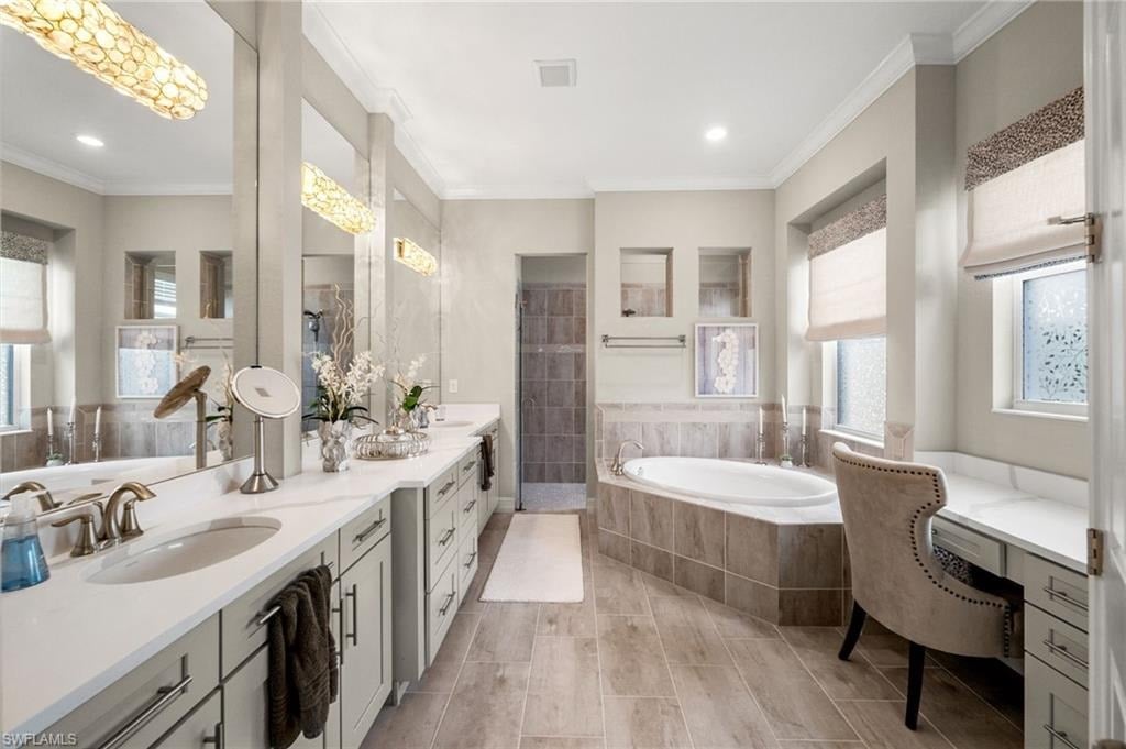 13448 Blue Bay Cir