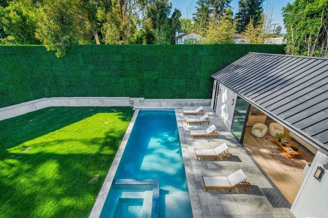 Zenith Pavilion,Tweed Ln, 90049